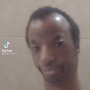 Meet your Posher, Julian